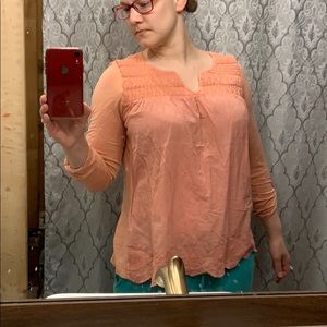 Gloria Vanderbilt peach top